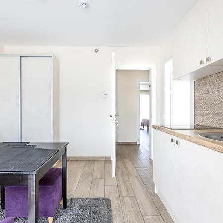 Amber Drop Apartment