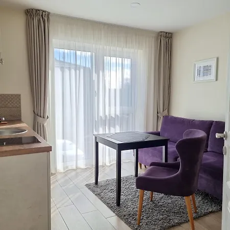 Amber Drop Apartment *